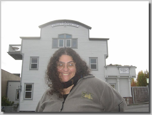 Rooty Jr. in front of the Friday Historic Inn in Friday Harbor, San Juan Island, Washington.